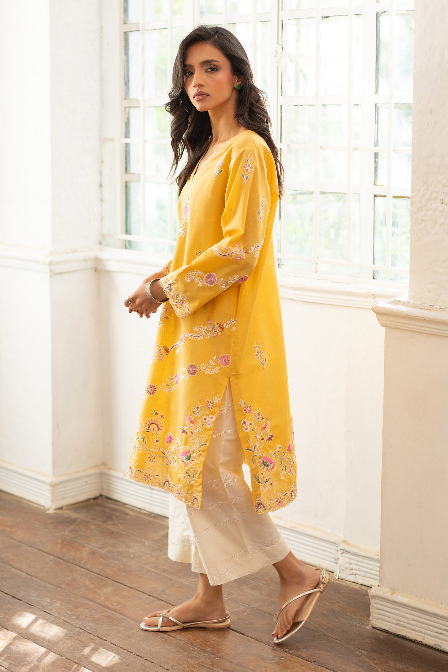 YELLOW EMBROIDERED KURTA