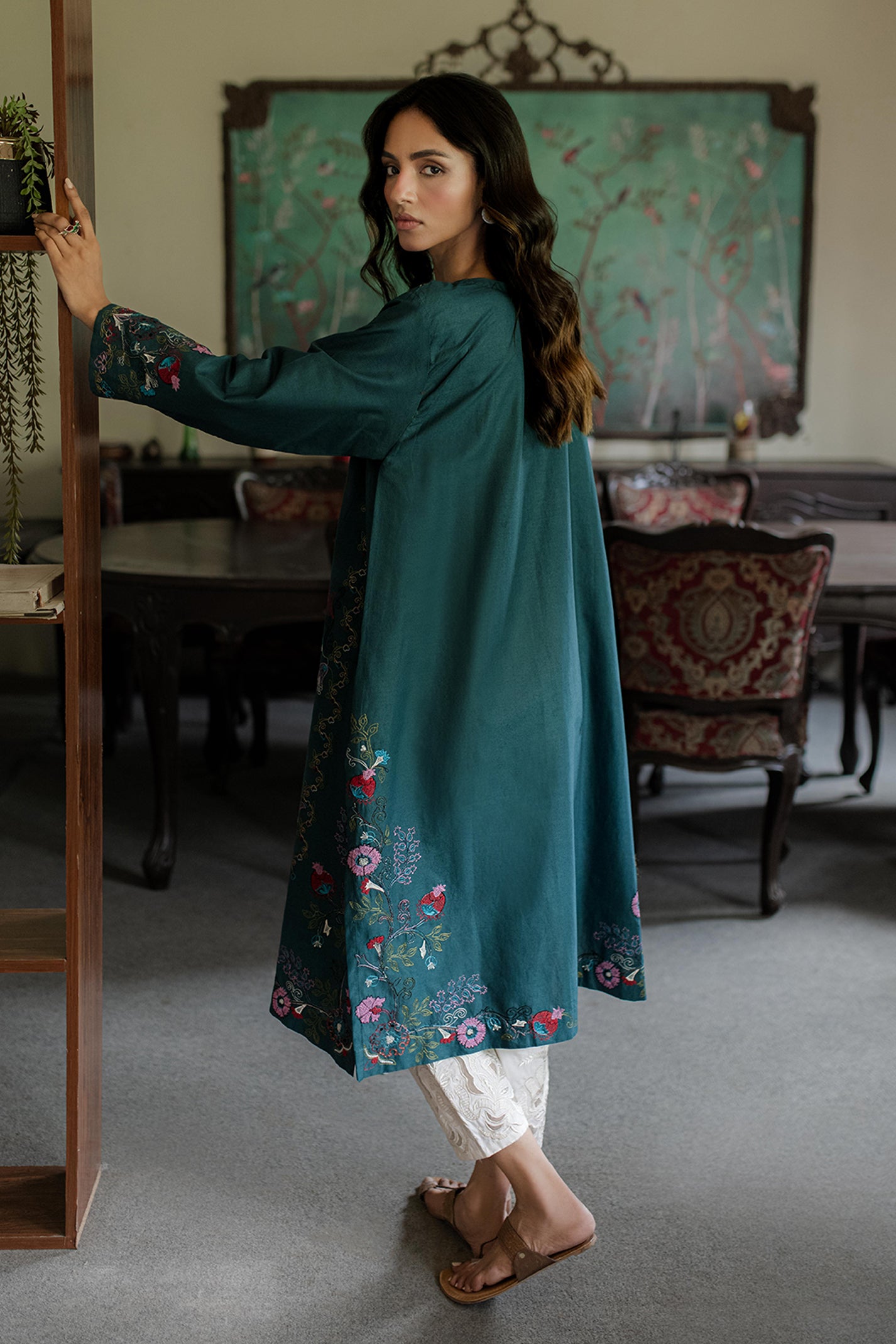 TEAL EMBROIDERED KURTA