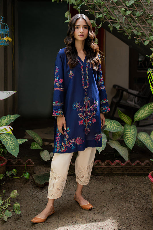 BLUE EMBROIDERED KURTA